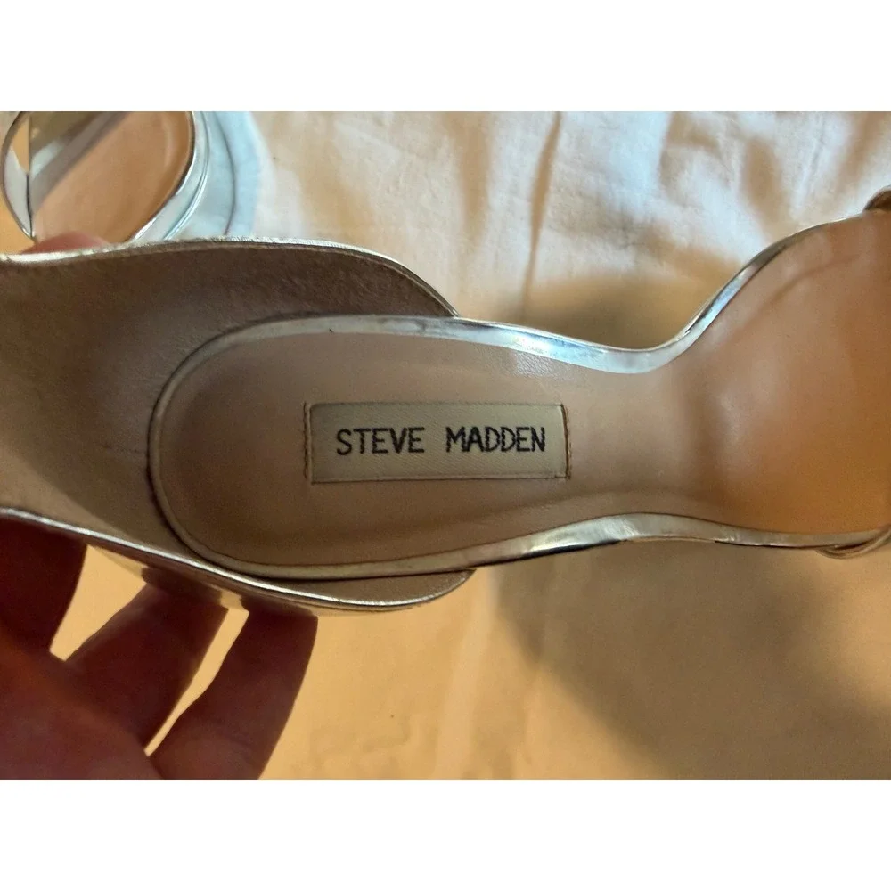 Steve Madden Womens Silver Metallic Platform Stiletto Ankle Strap Heels Size 7M